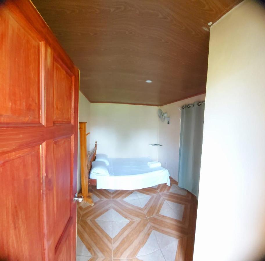 Yubarta Lodge Увита Экстерьер фото