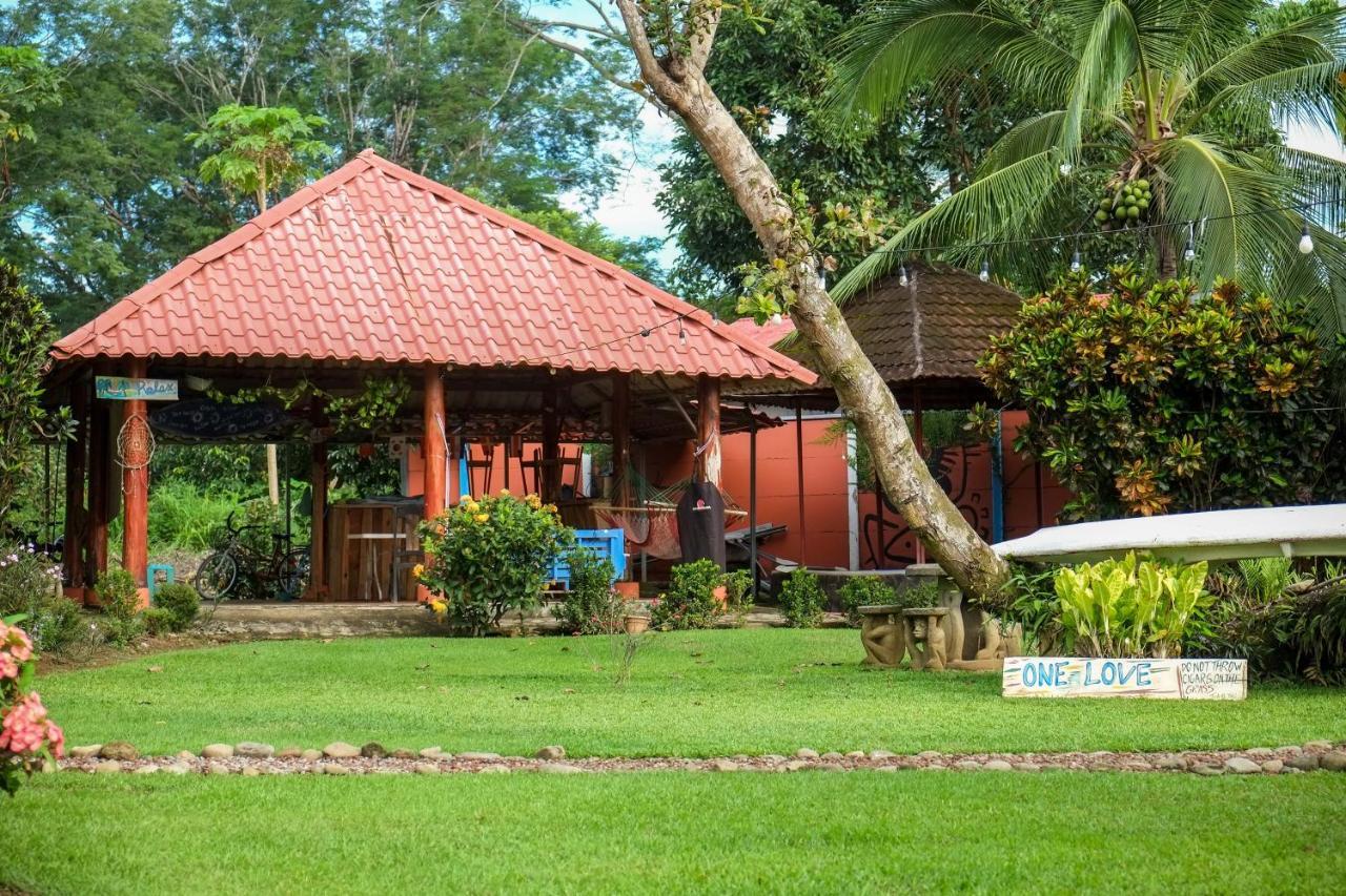 Yubarta Lodge Увита Экстерьер фото