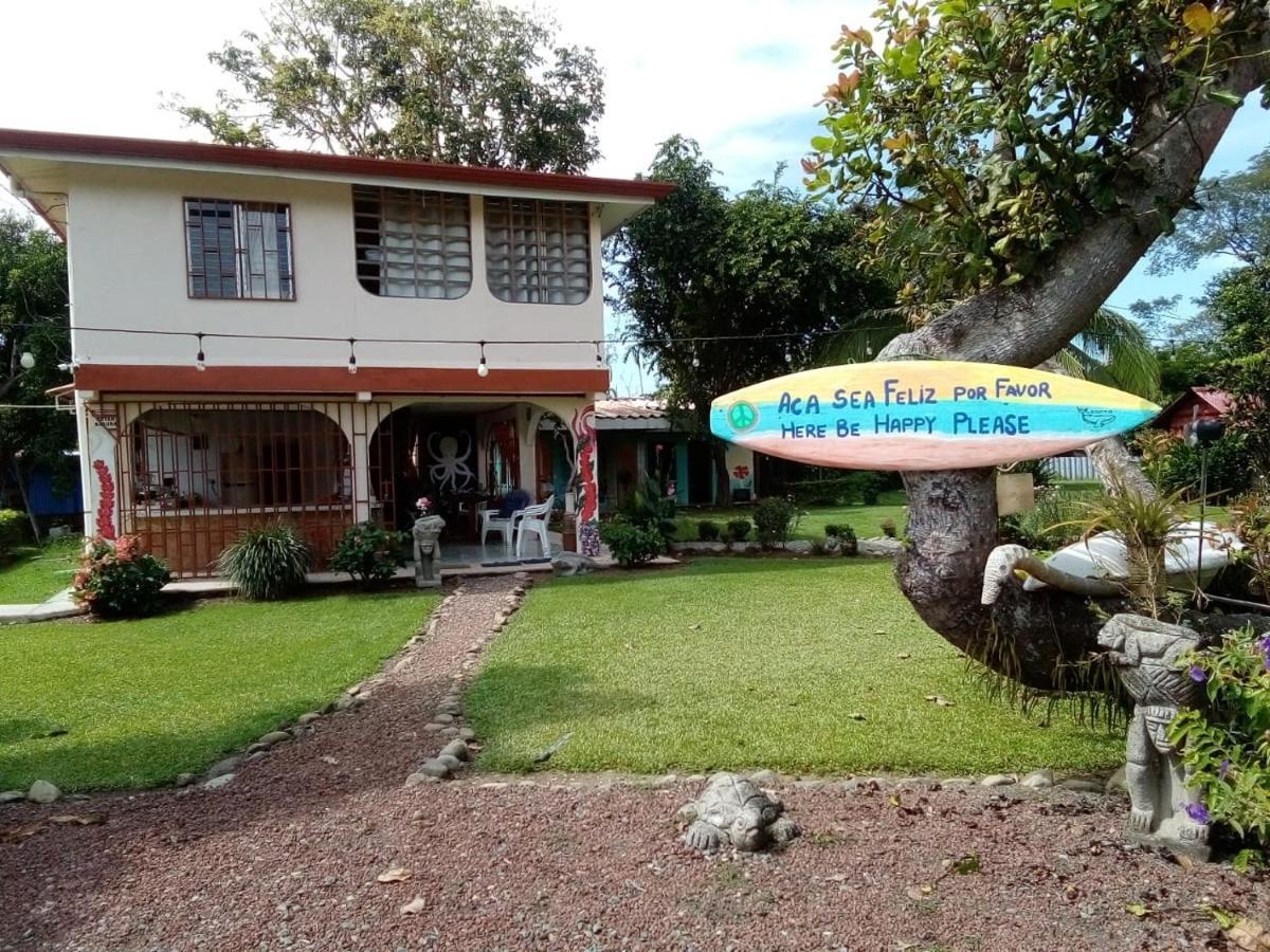 Yubarta Lodge Увита Экстерьер фото